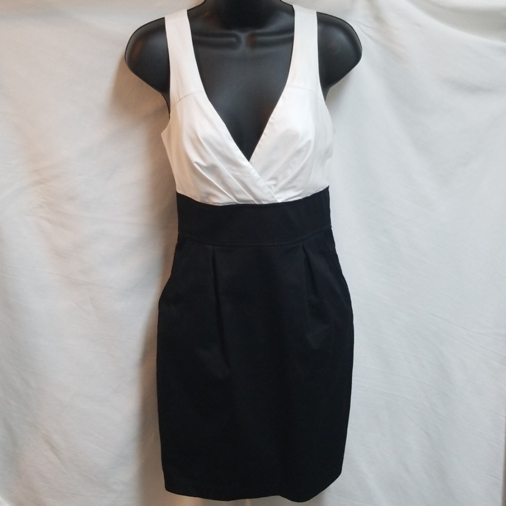 Express black/white cocktail party dress sz 6